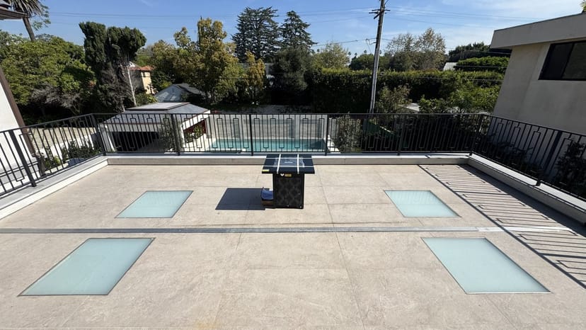 Walkable Glass Skylight, Skylight / Natural Light