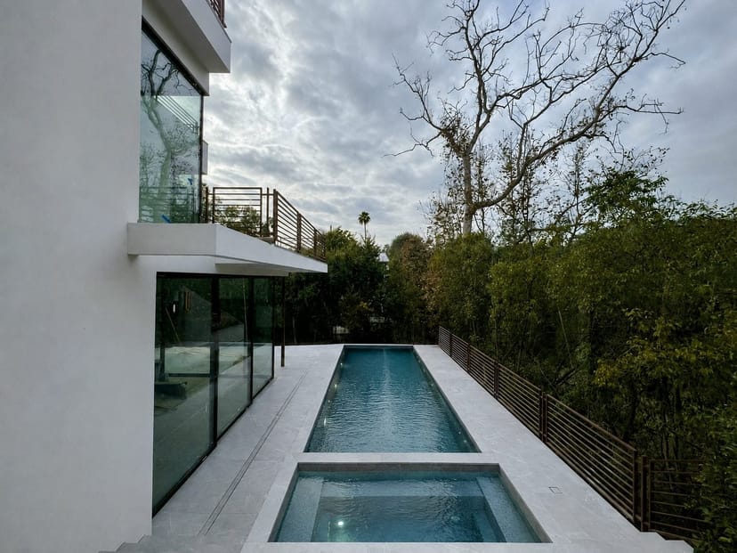 Resort Pool, Resort-Style Pool Complex