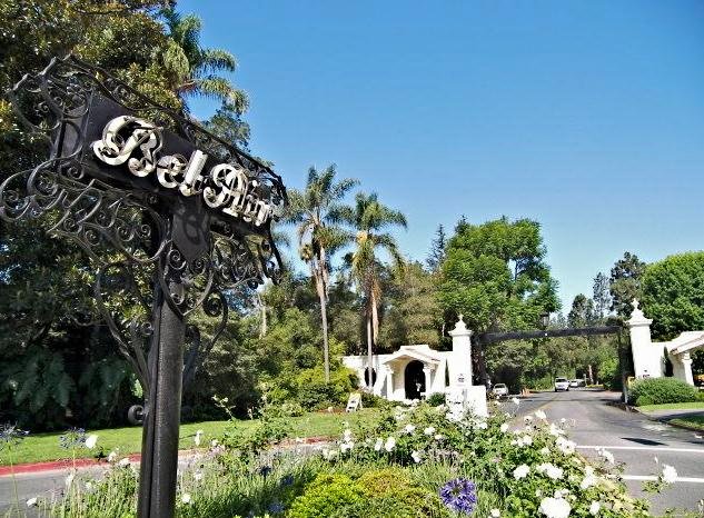 East Gate entrance to Bel Air at Beverly Glen and Sunset