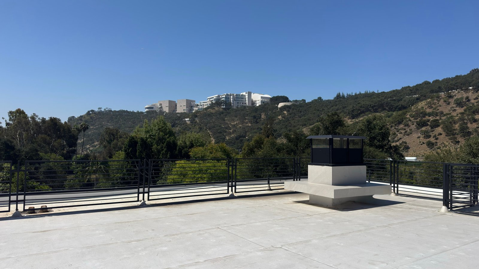 Bel Air Acanto Pl custom home, on-site photograph 26
