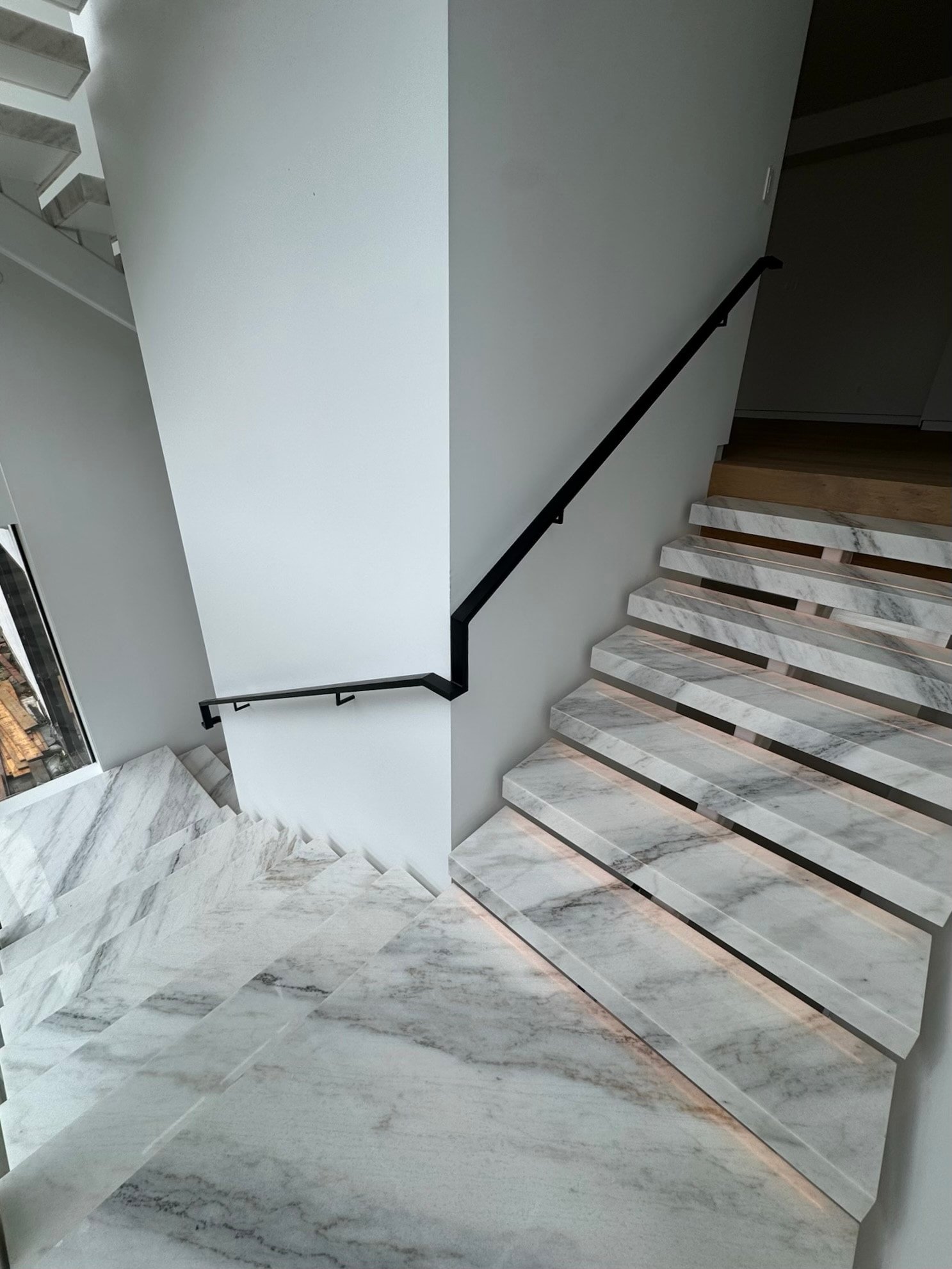 Bel Air Acanto Pl custom home, on-site photograph 37