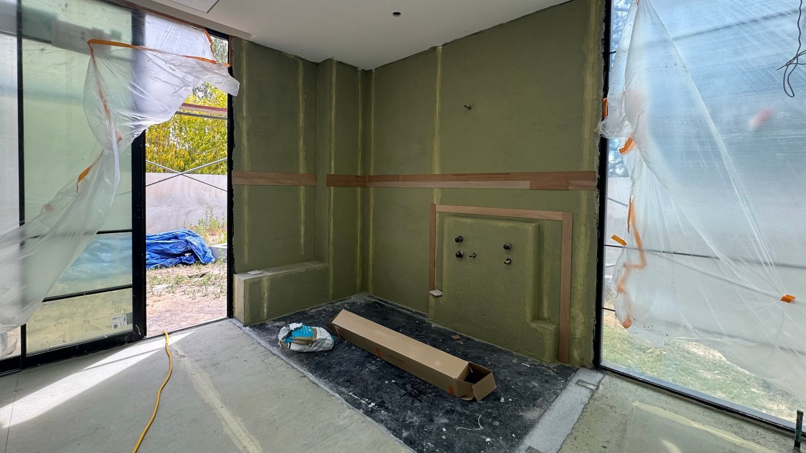 Beverly Hills Alpine Dr custom home, on-site photograph 18
