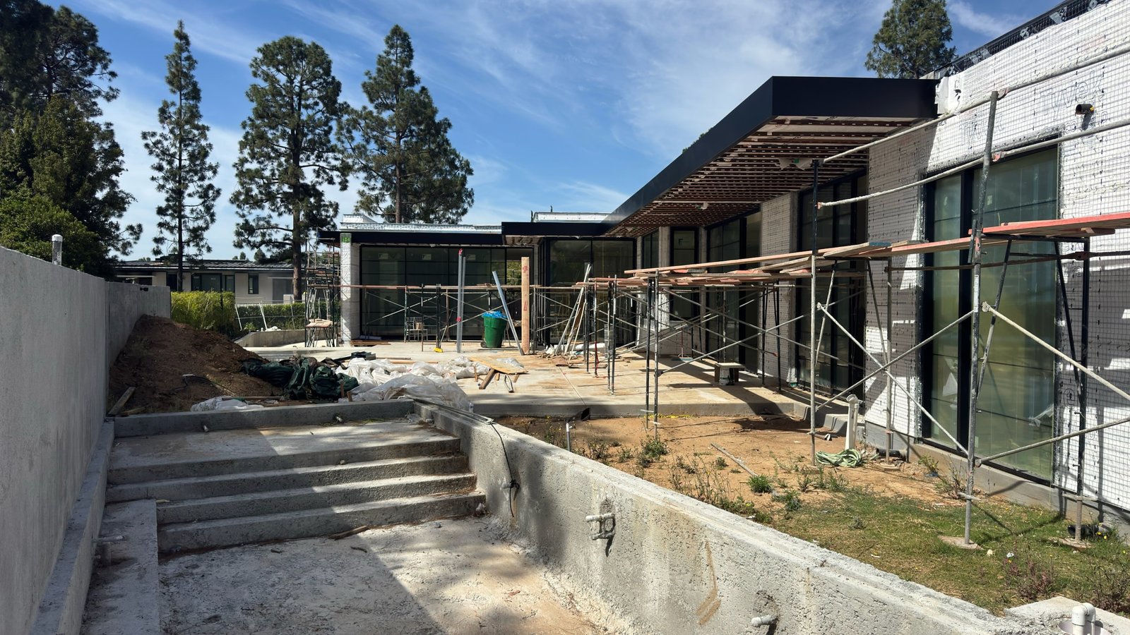 Beverly Hills Alpine Dr custom home, on-site photograph 1