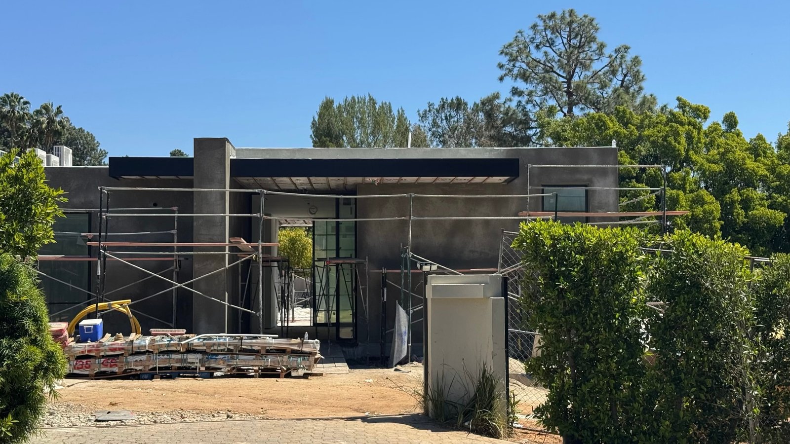 Beverly Hills Alpine Dr custom home, on-site photograph 7