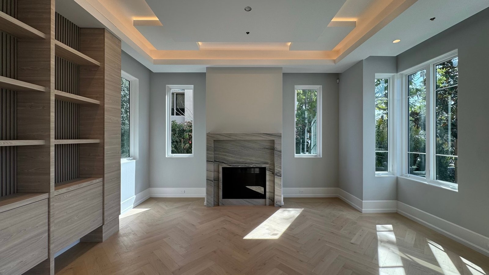 Beverly Hills Camden Dr custom home, on-site photograph 9
