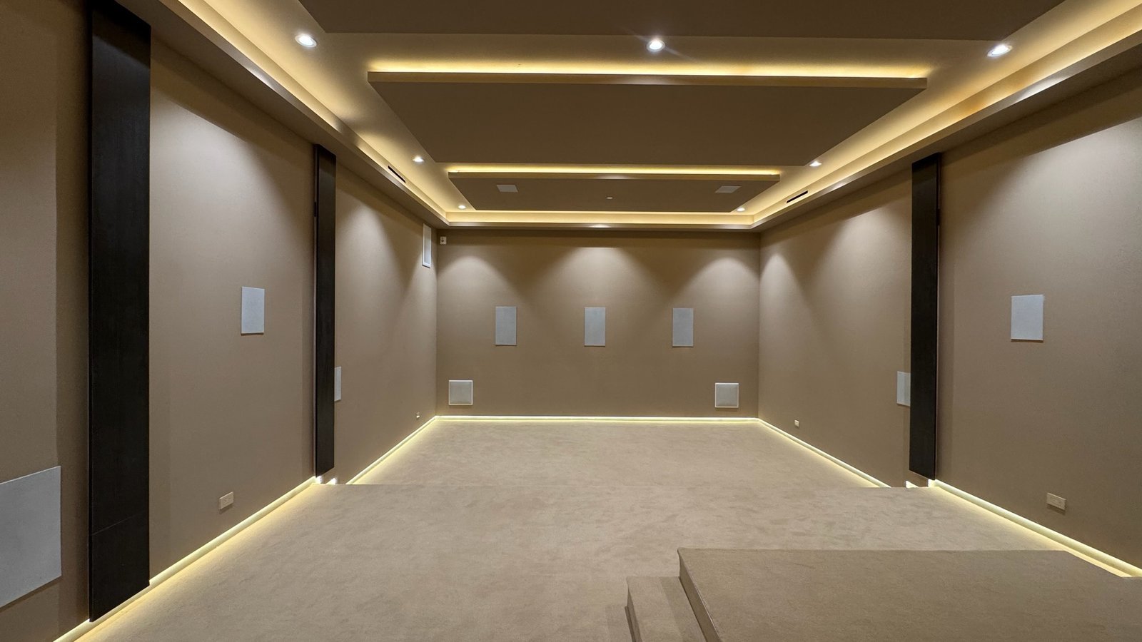 Beverly Hills Camden Dr custom home, on-site photograph 36