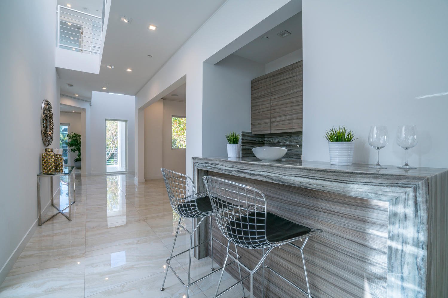 Beverly Hills Fairburn Ave custom home, on-site photograph 21