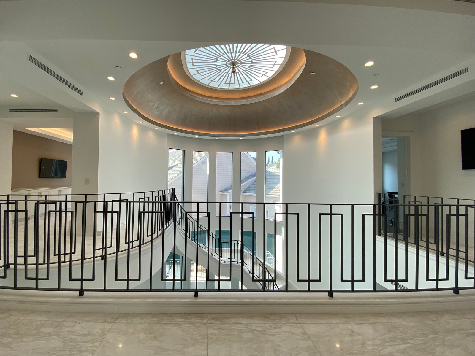 Brentwood Helena St custom home, on-site photograph 40