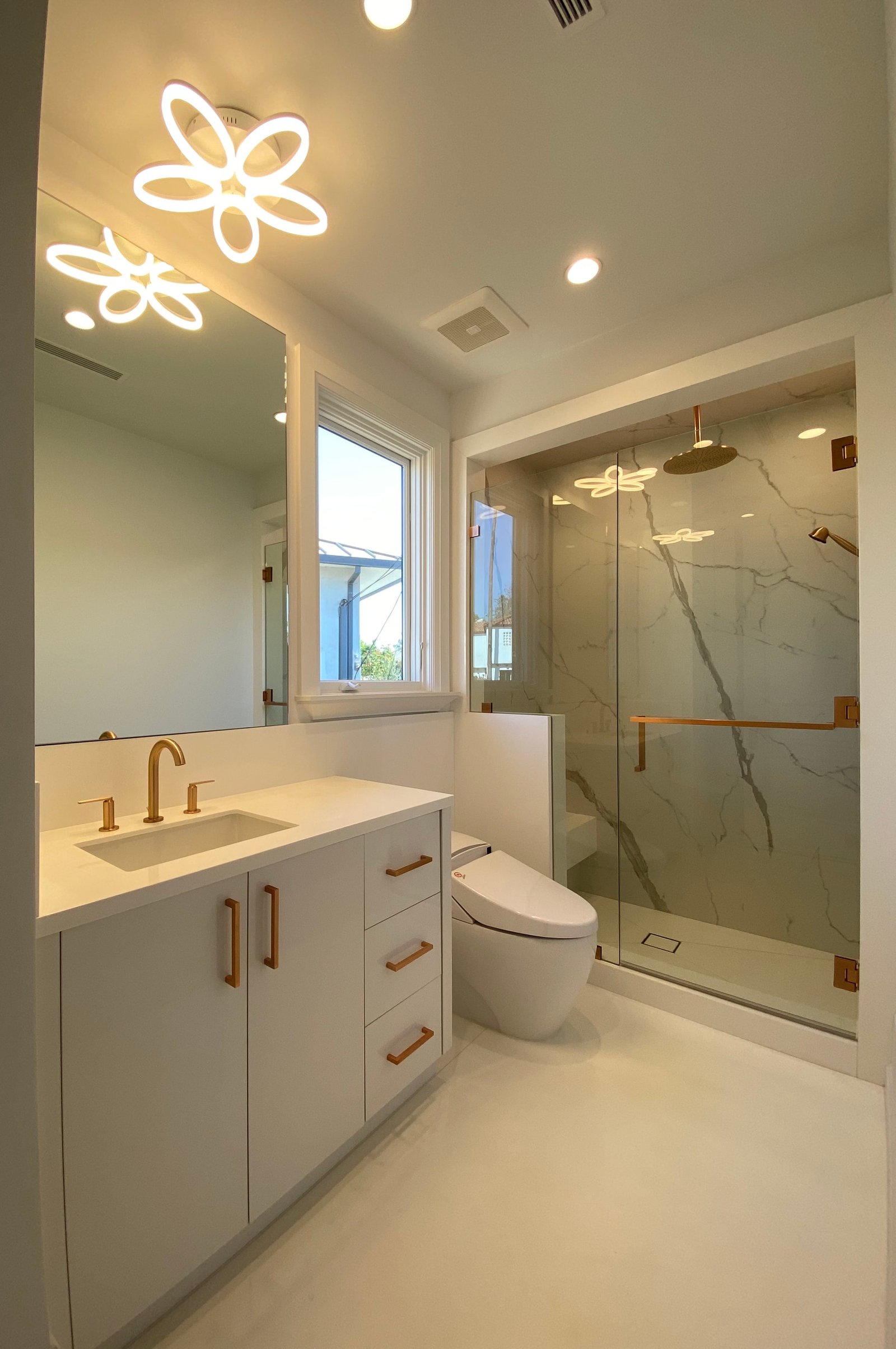 Brentwood Helena St custom home, on-site photograph 63