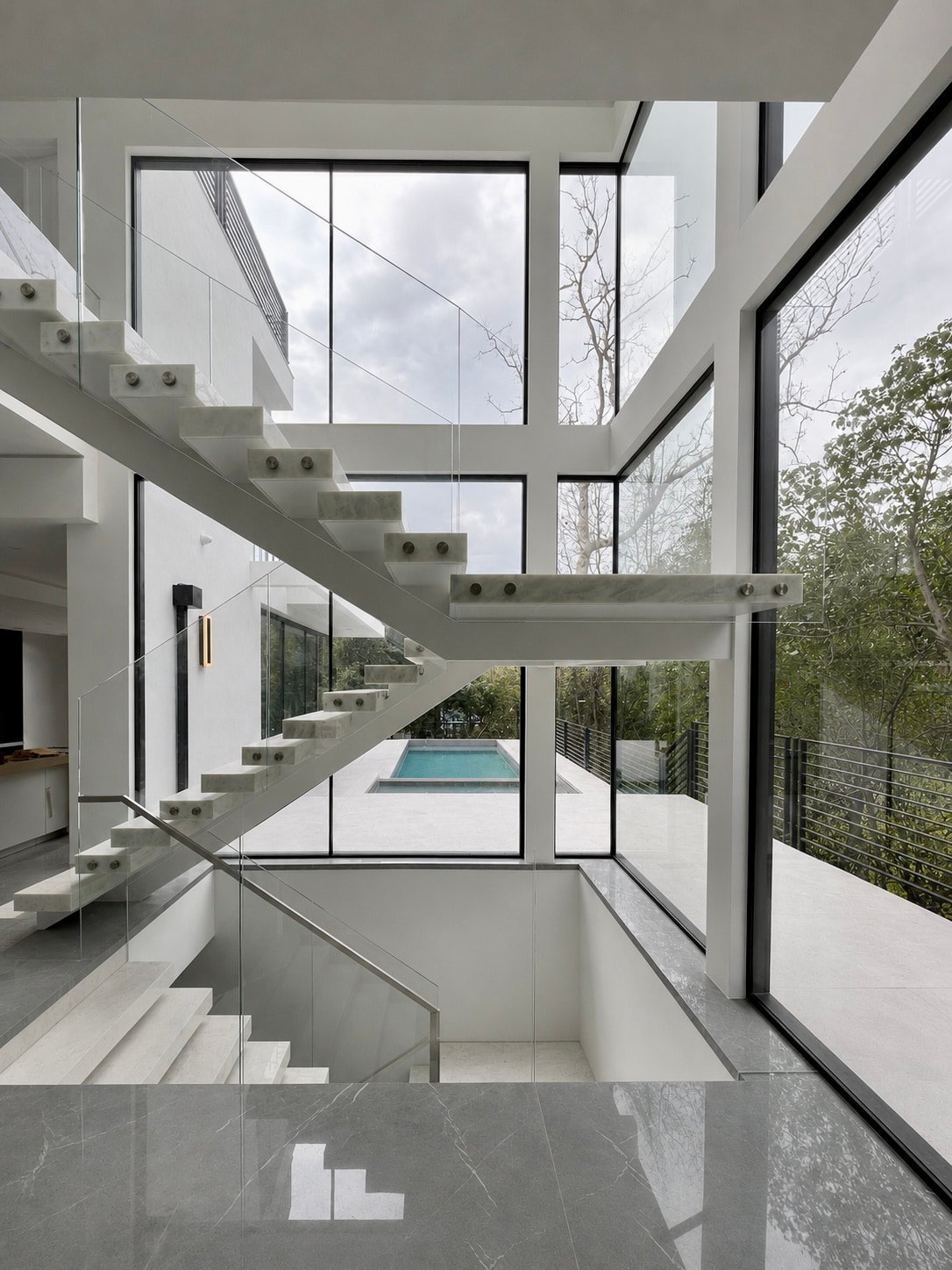 Brentwood McClellan Dr custom home, on-site photograph 9