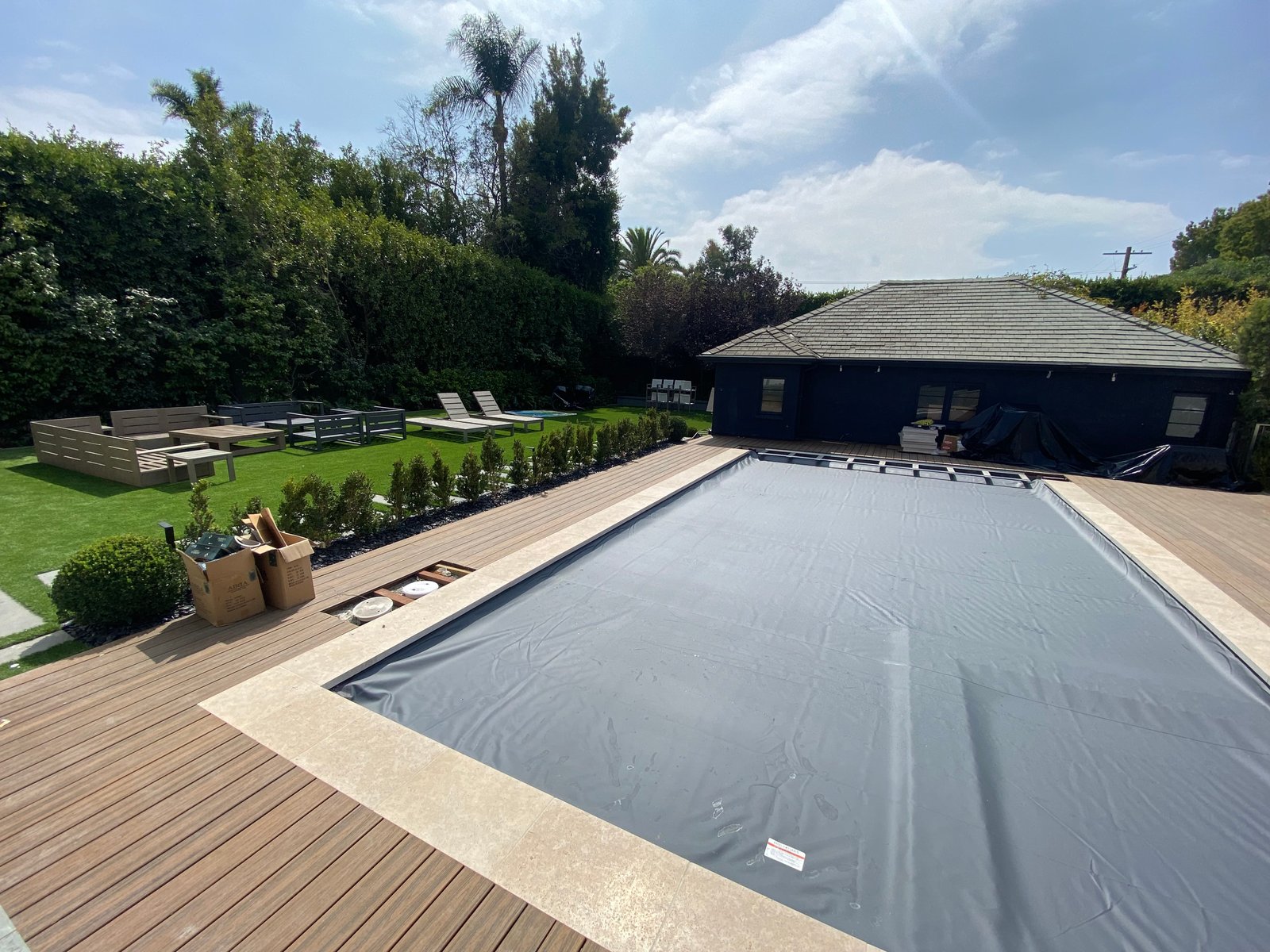 Brentwood Moreno Dr custom home, on-site photograph 23