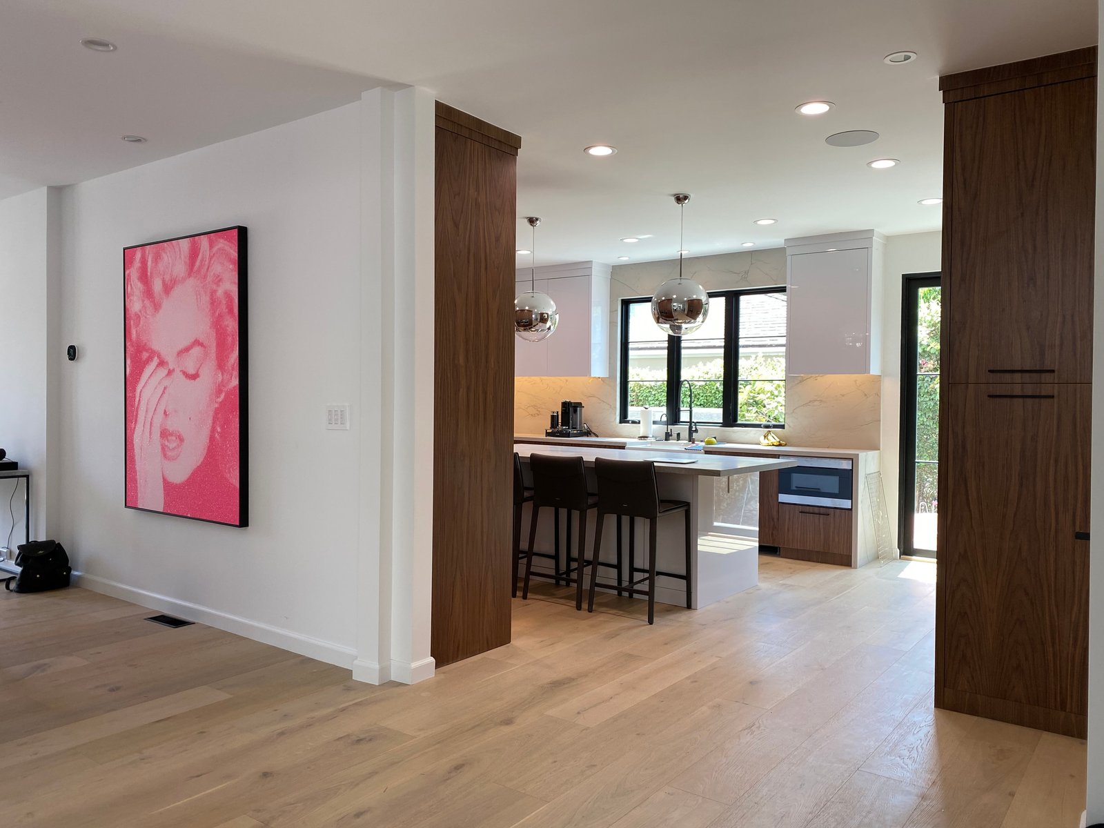 Brentwood Moreno Dr custom home, on-site photograph 6
