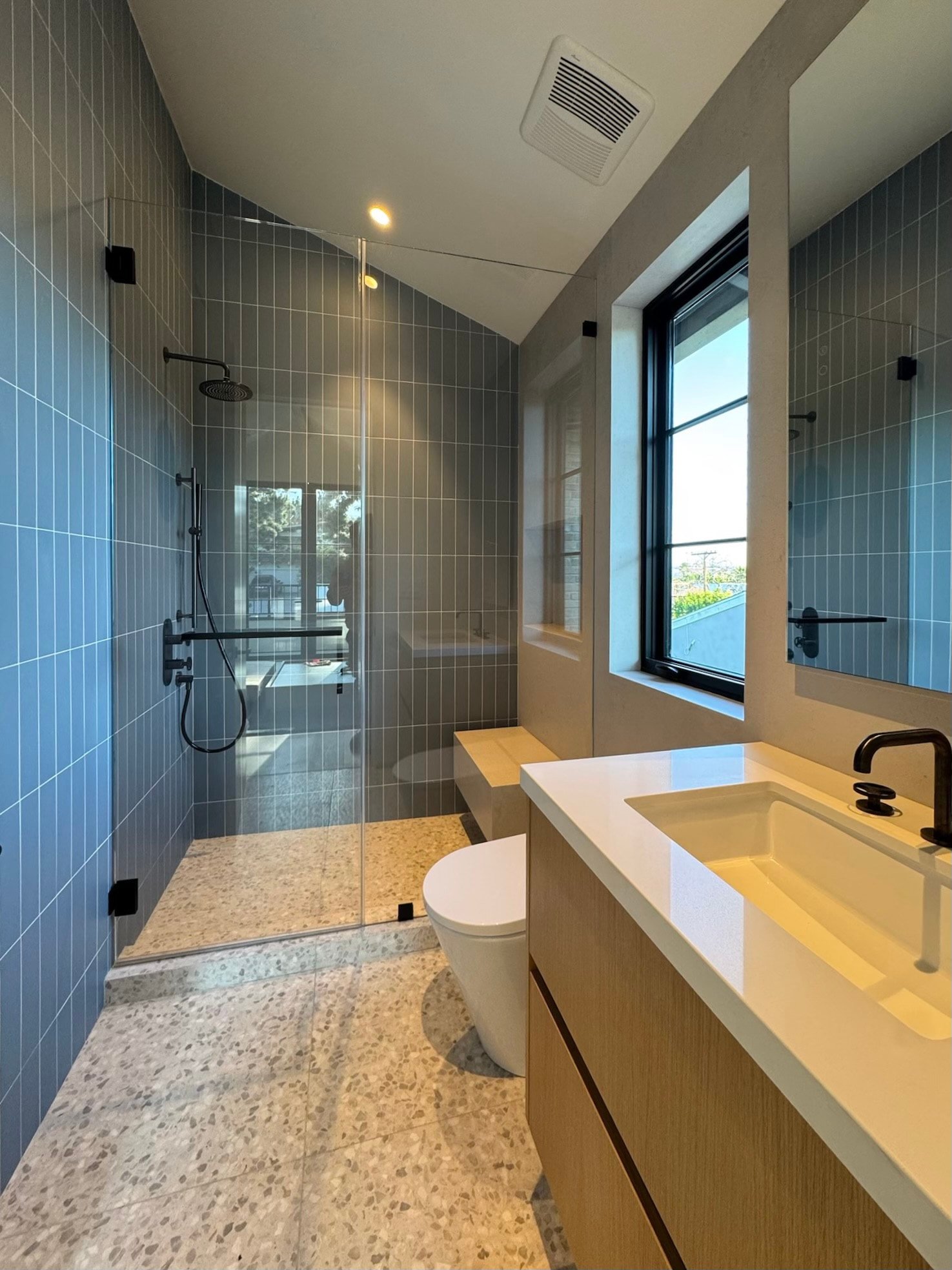 Mar Vista Mountain View Ave custom home, on-site photograph 9