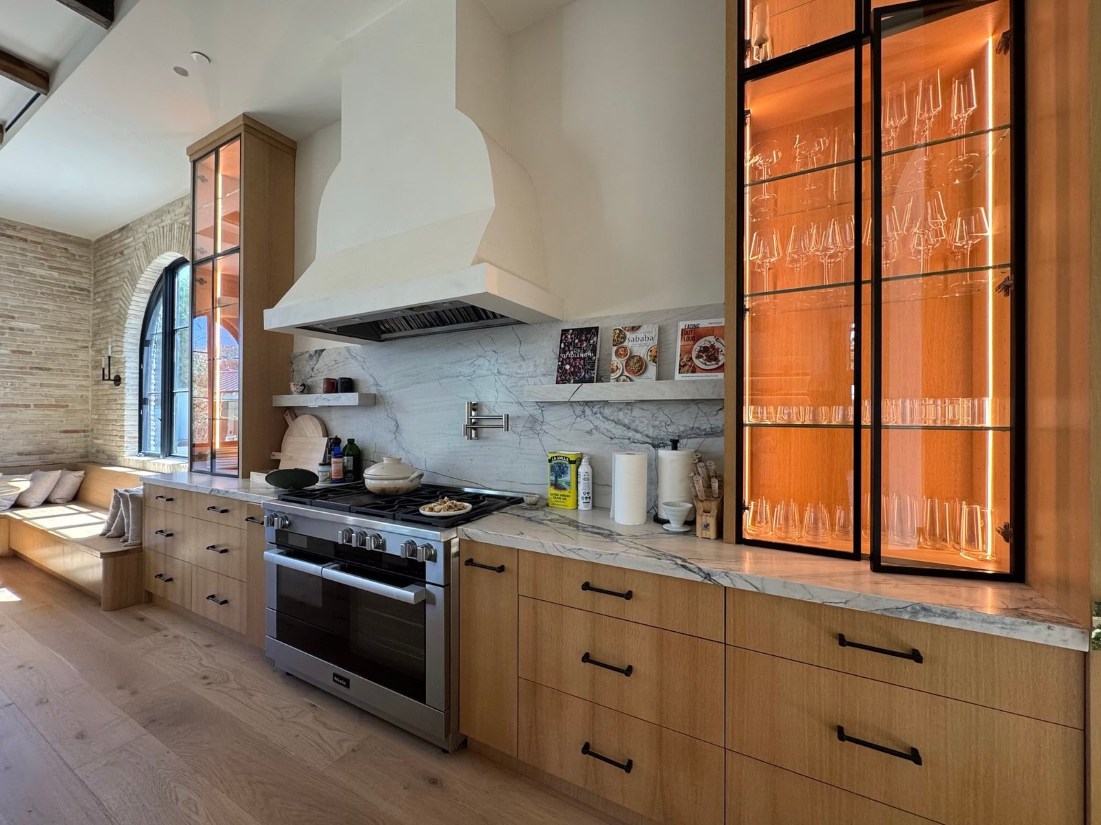 Mar Vista Mountain View Ave custom home, on-site photograph 35